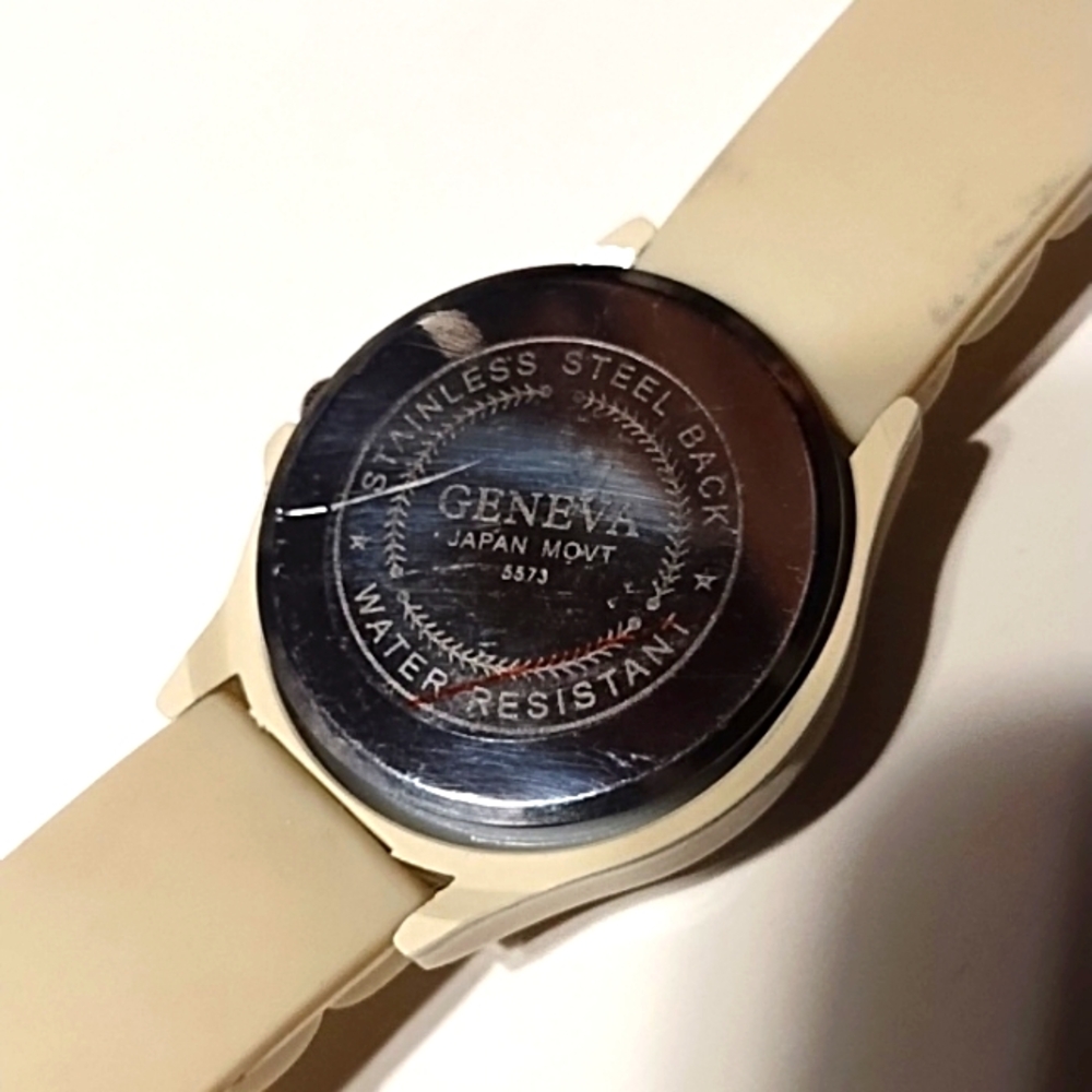 Nwot Geneva Cream Watch - Picture 6 of 8